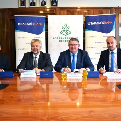 Nagyszabású kampány indul a magyar méhekért és méhészekért